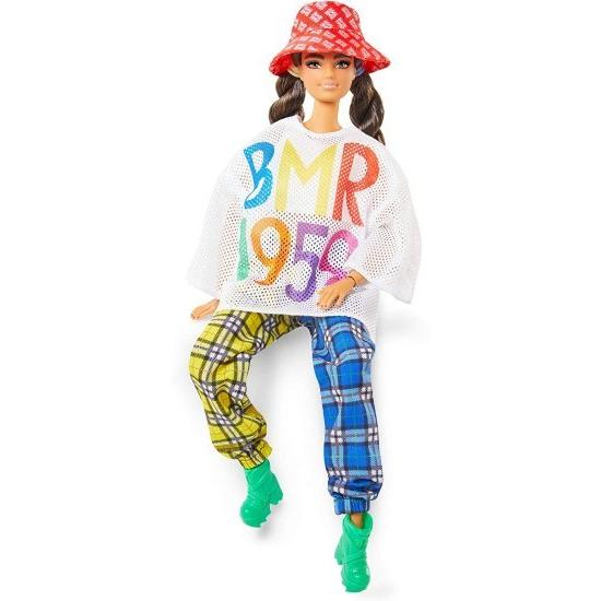 Barbie バービーBMR1959人形 - メッシュTシャツ、格子縞のジョガー、バケツハット_7