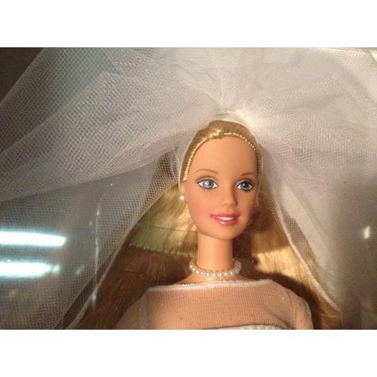Barbie Mattelによるバービー Blushing Bride Doll 1999