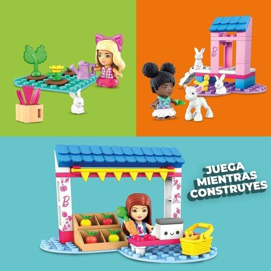 Barbie 90のレンガと特別なピース、アクセサリー、3つのマイクロドール、5歳以上のおもちゃギフトを備えたメガバービーファーマーズマーケットビルディングセ_3