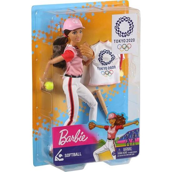 Barbie ソフトボールユニフォーム、東京2020ジャケット、メダル、ソフトボール、バット、グローブを3歳以上のバービーオリンピック2020ソフトボールドール_6