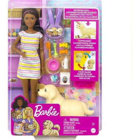 Barbie バービー人形と生まれたばかりの子犬は、出産機能を備えたママ