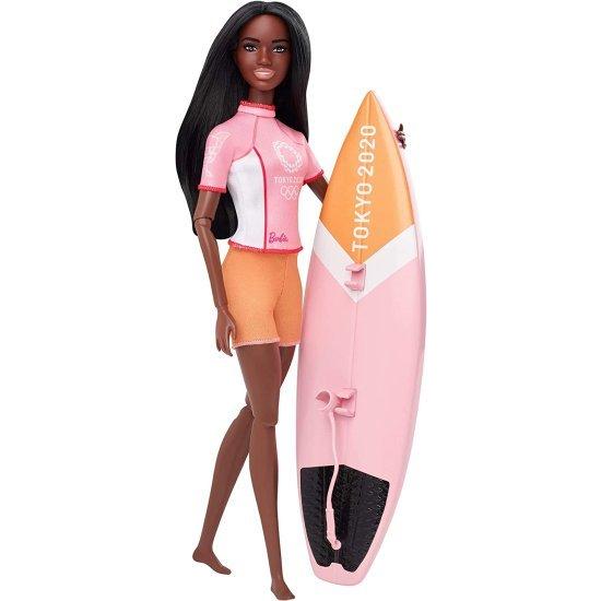 Barbie バービーオリンピック大会東京2020サーフユニフォーム、東京2020ジャケット、メダル、東京2020 3歳以上のフィン付きサーフボード