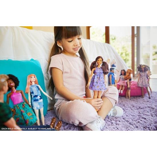 Barbie バービーファッショニスタドール66美しい蝶の画像