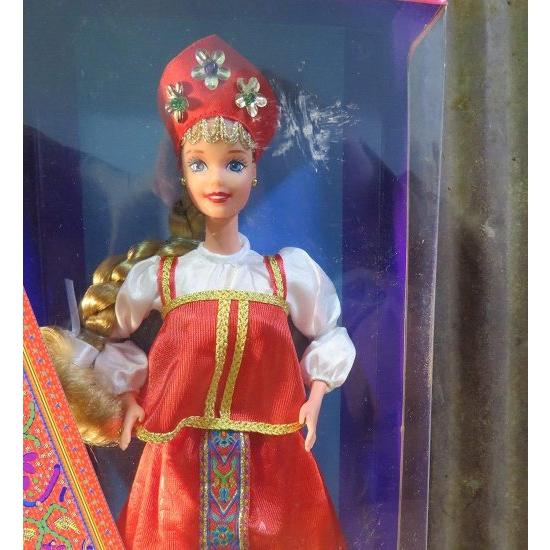 Barbie ワールドコレクターエディションのバービー人形ロシアのバービー（1996）の画像