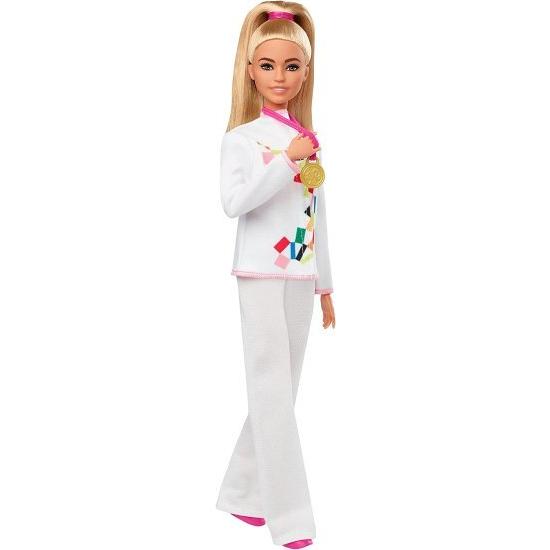Barbie バービーオリンピックゲーム東京2020空手制服、東京2020ジャケット、メダル、ヘルメット、スパーリンググローブ、サンダル3歳以上の画像