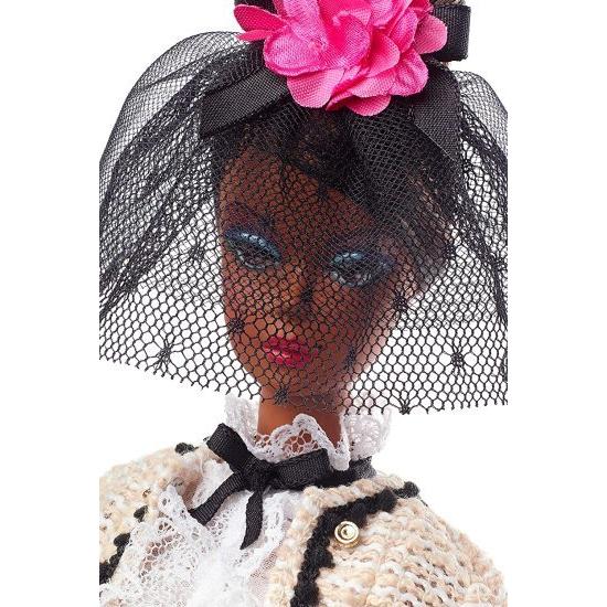 Barbie バービーファッションモデルコレクションティードールに最適、シルクストーンボディがクリーム色のブールスーツを着た12.5インチのシグネチャードール_2