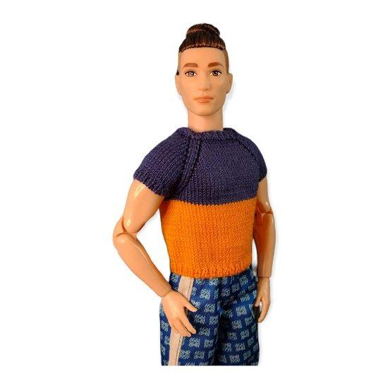Barbie ケンBMR 1959ドールのウクライナの旗セーター、Tシャツの青/黄色の色はooak ken 12インチバービー人形、ケン人形デザイナーの服を着ていますの画像