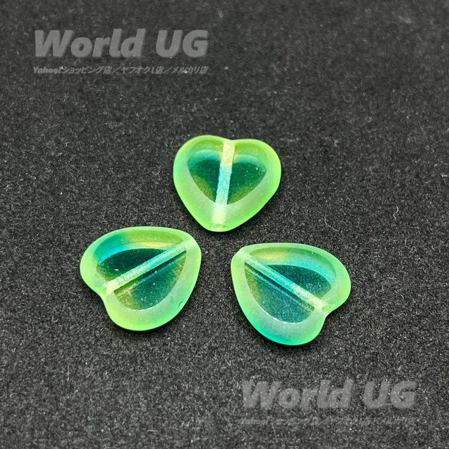 ウランガラス ハートビーズ 緑/黄2トーン 15mm×15mm 3粒 : World UG 