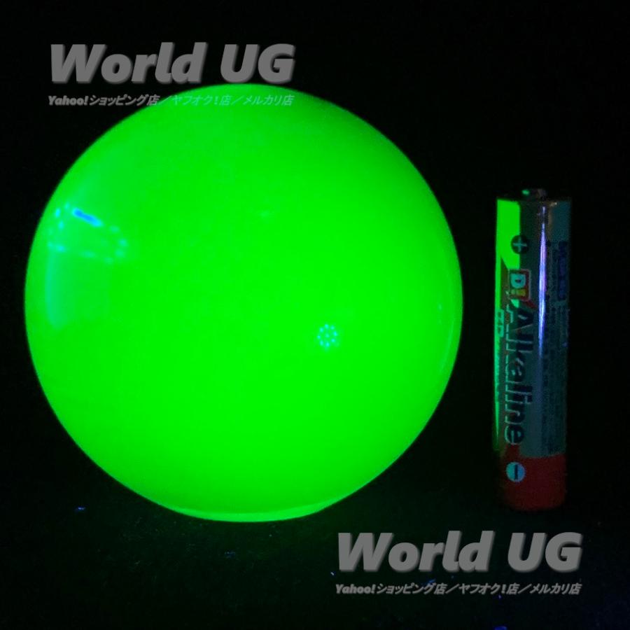 ウランガラス ペーパーウェイト 水色 直径54mm : World UG - 通販