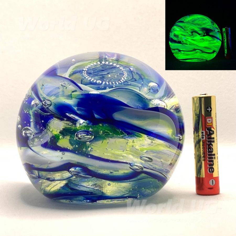 日本製 ウランガラス ペーパーウェイト World UG ハンドメイド 直径