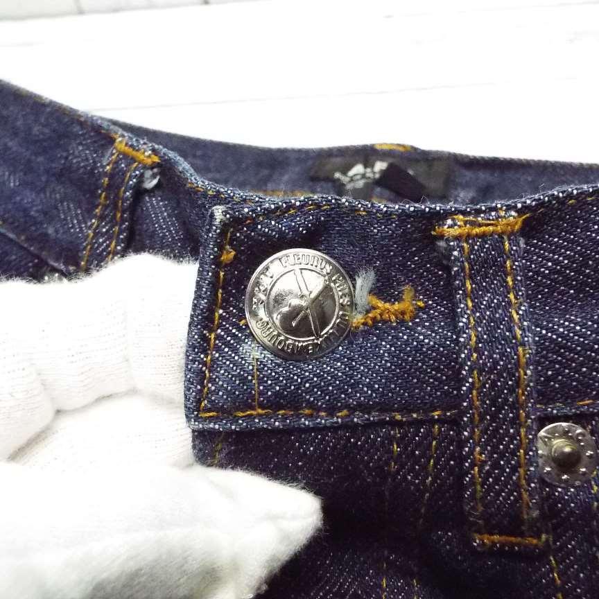 A.P.C.（アーペーセー） 【A.P.C】アーペーセー 赤耳×ボタンフライ 