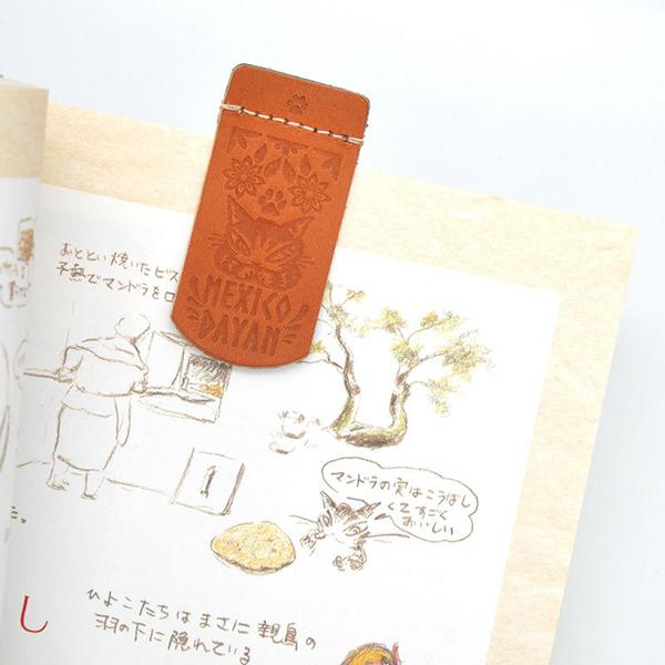 メヒコ革しおり キャメル×緑 わちふぃーるど ダヤン ネコグッズ : わち 