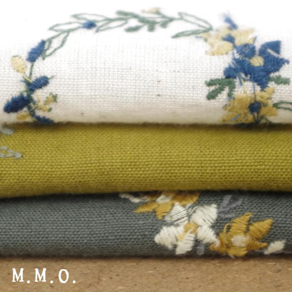 草花サークル刺繍入りブラウス　M.M.O.　カプリ |  | 01