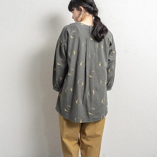 草花サークル刺繍入りブラウス　M.M.O.　カプリ |  | 04