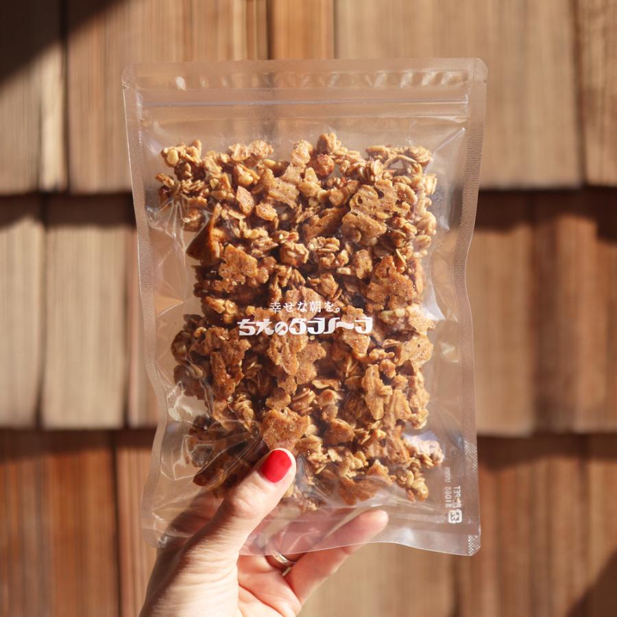 ちえのグラノーラ 150g 袋入り 蜂蜜 有機オーツ麦 有機全粒粉 アーモンド くるみ 有機胡麻 有機玄米 健康 朝食 シリアル 無添加 葉山 |  | 01