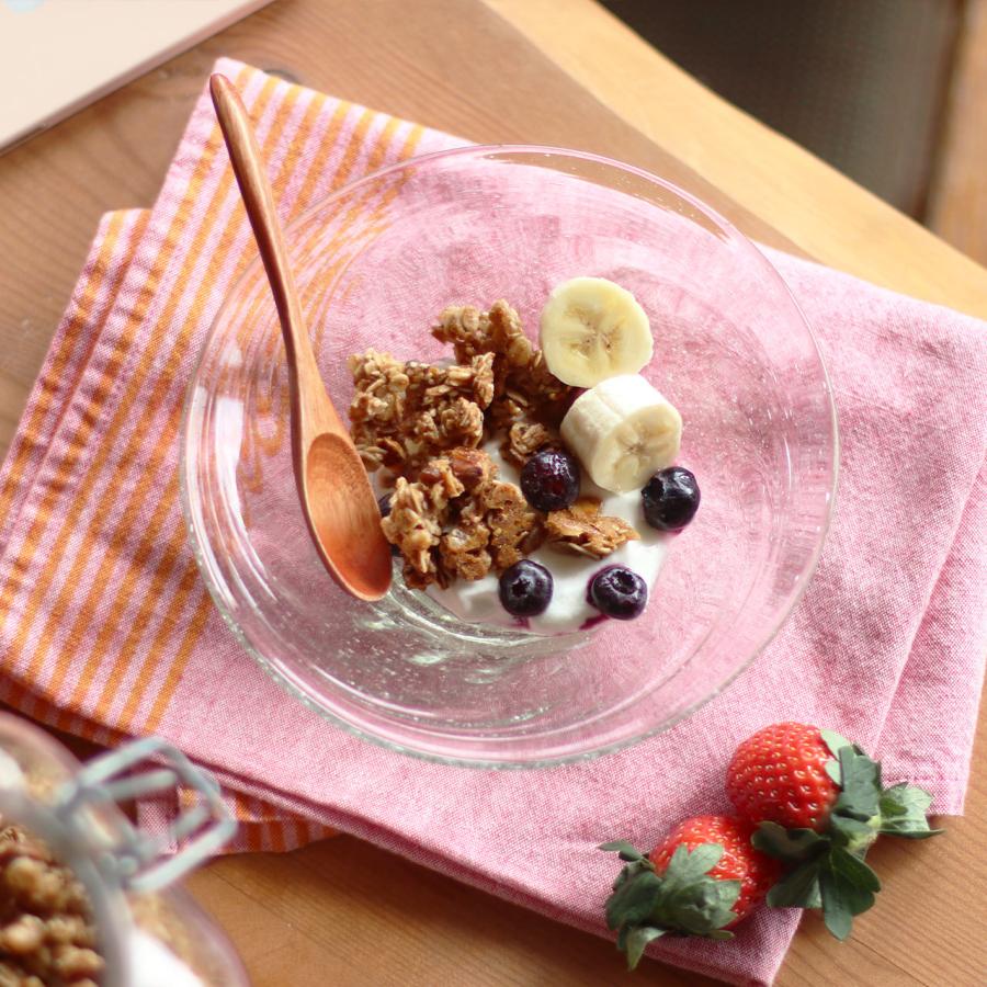 ちえのグラノーラ 150g 袋入り 蜂蜜 有機オーツ麦 有機全粒粉 アーモンド くるみ 有機胡麻 有機玄米 健康 朝食 シリアル 無添加 葉山 |  | 03