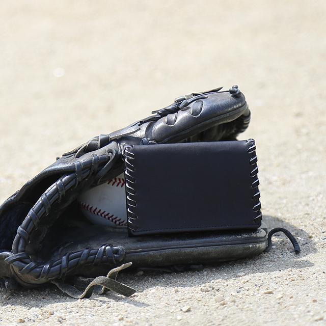 【野球ファンに届け！】グローブとボールからできた名刺入れ 野球 グラブ ベースボール メンズ レザー 本革 カードケース プレゼント ギフト おしゃれ |  | 05