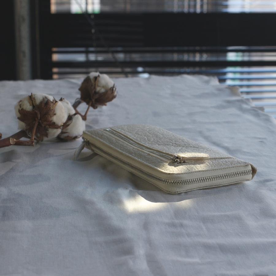 パイナップルから作られた長財布 財布 レディース メンズ ユニセックス