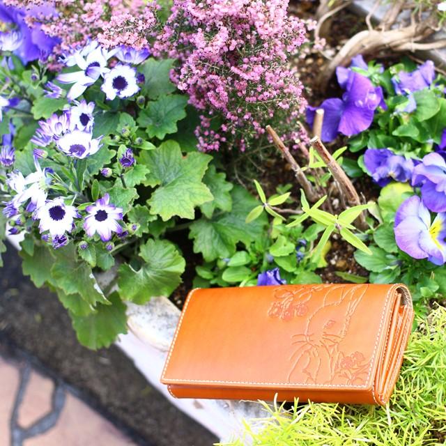 ピーターラビット Peter Rabbit 長財布 長束 束入れ 財布 レディース 長財布 おしゃれ |  | 03