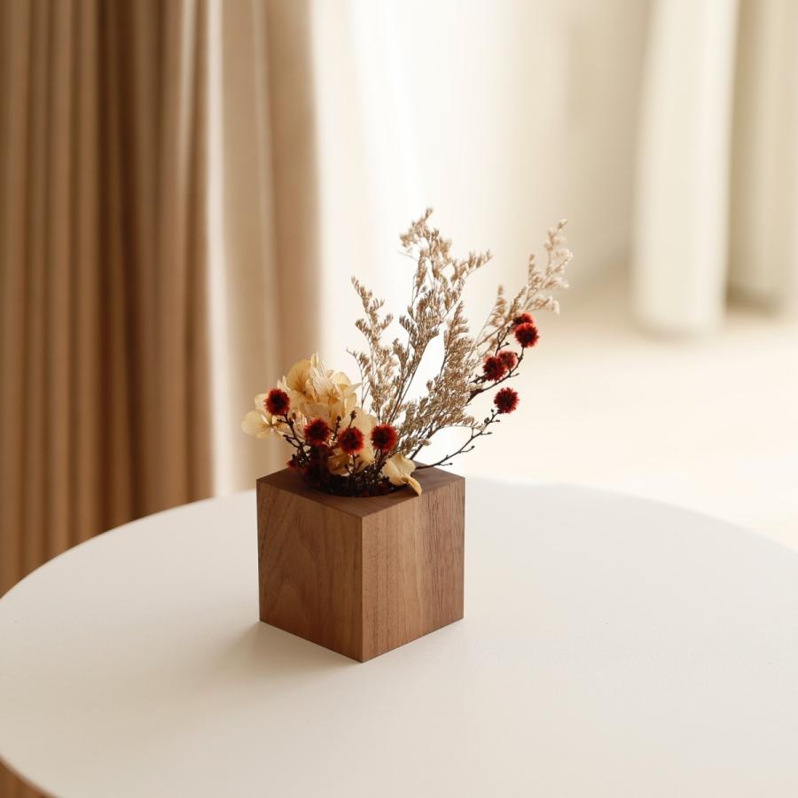 木製 キャンドルホルダー LEDキャンドル 専用 キューブ型 おしゃれ 北欧 LEDキャンドルライト ティーライト キャンドルライト キャンドルスタンド インテリア WY |  | 02