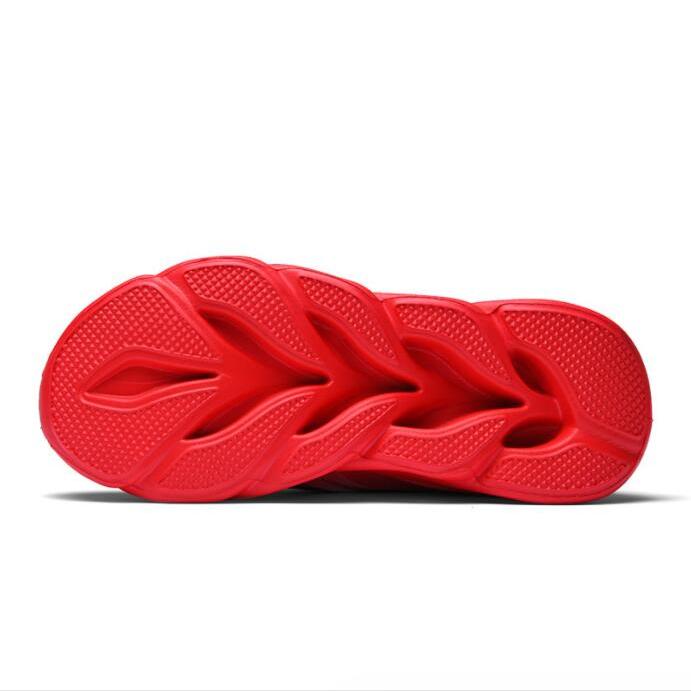 スニーカー メンズシューズ 通気性ランニング靴 男の子運動靴 ウォーキングジョギングトレーニングシューズ スポーツ靴 |  | 04