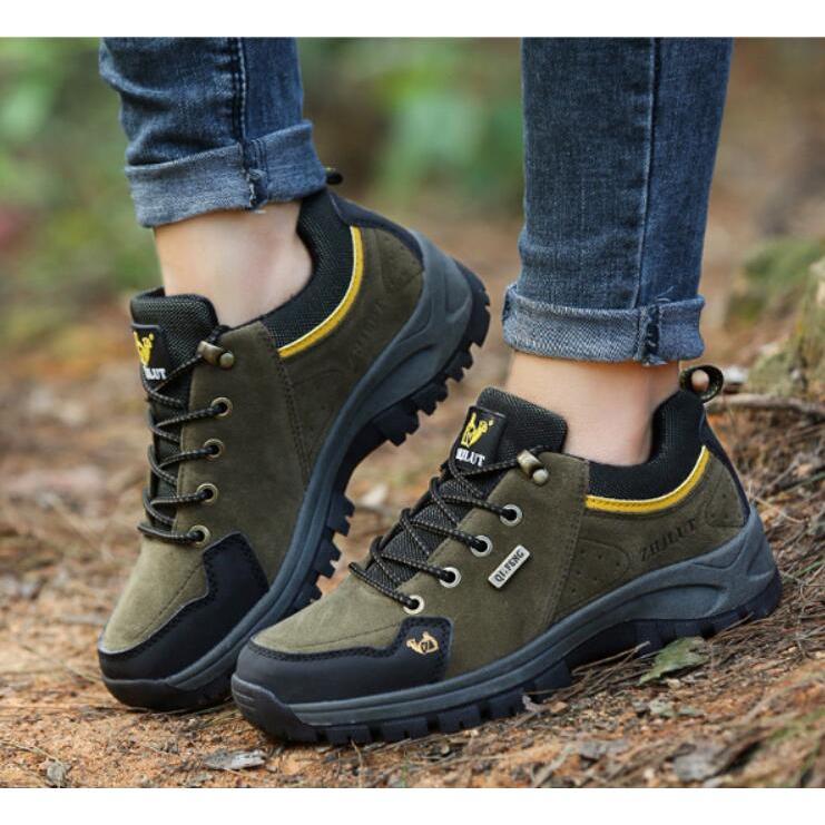 トレッキングシューズ メンズ レディース ローカット 登山靴 ランニングシューズ 幅広 防滑/耐磨耗/衝撃吸収/軽量 アウトドア/ハイキング/山歩き/里歩き/登山道 |  | 08