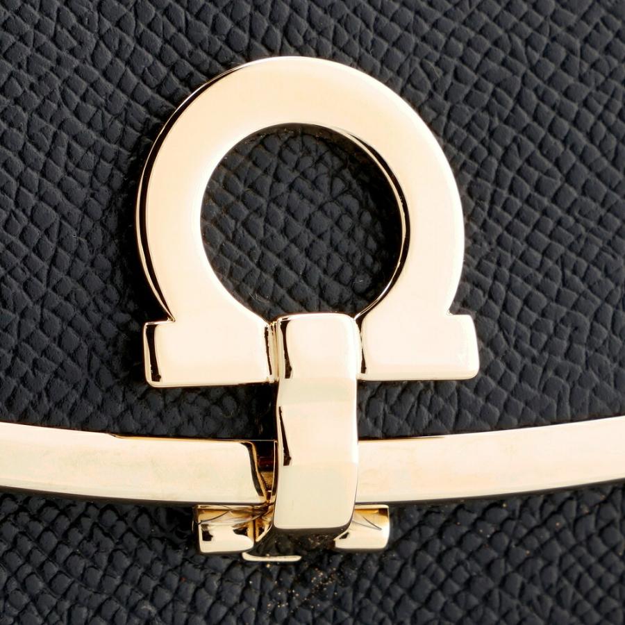 【お取り寄せ】 【並行輸入品】 フェラガモ 折財布 【GANCINO CLIP】 22C877 0673998 ブラック(0010 NERO) FERRAGAMOの画像