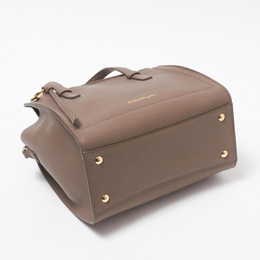 フェラガモ 2way ハンドバッグ エイミー AMY FERRAGAMO 【お取り寄せ】 【並行輸入品】 フェラガモ 2WAY