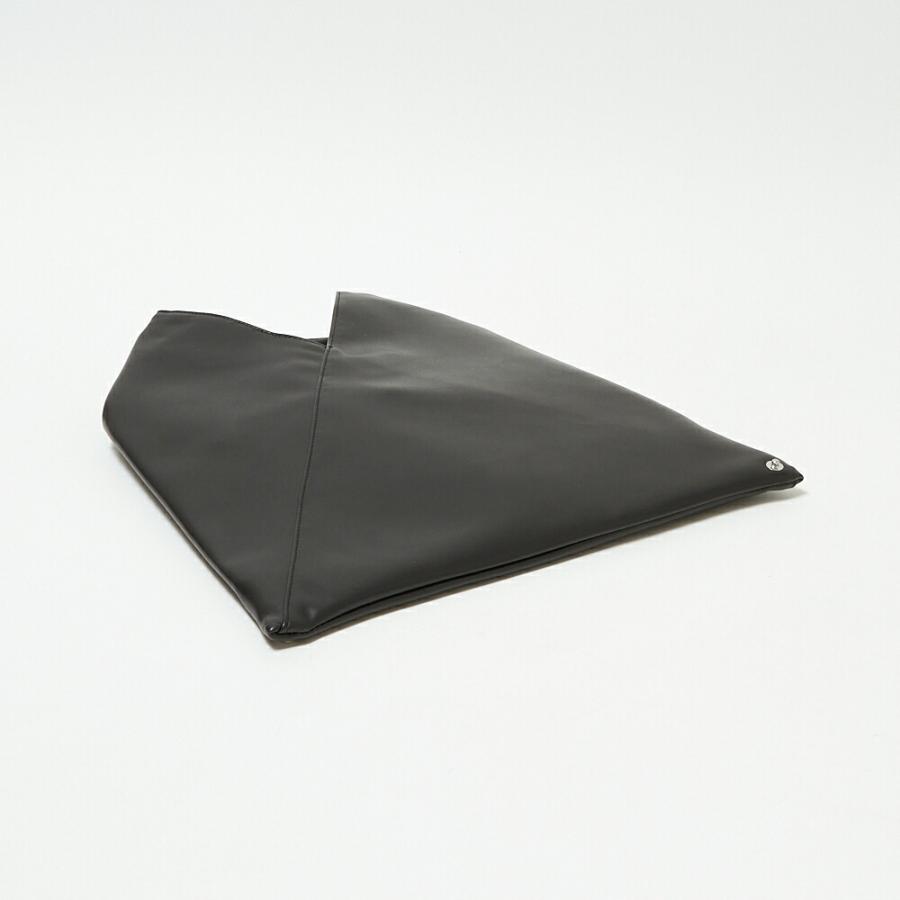 【並行輸入品】 エムエムシックス メゾンマルジェラ MM6 MAISON MARGIELA トートバッグ SMALL JAPANESE S54WD0043 ブラック(P4313 T8013 BLACK)の画像