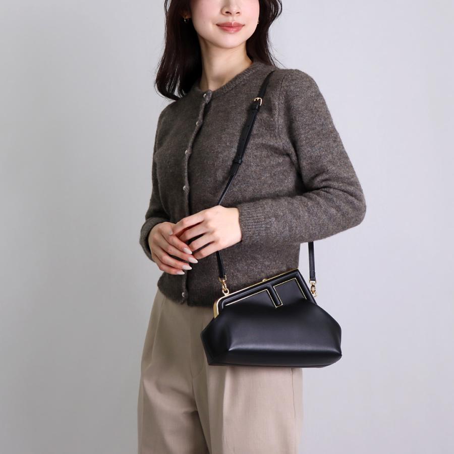 FENDI 【並行輸入品】 フェンディ クラッチバッグ ショルダー