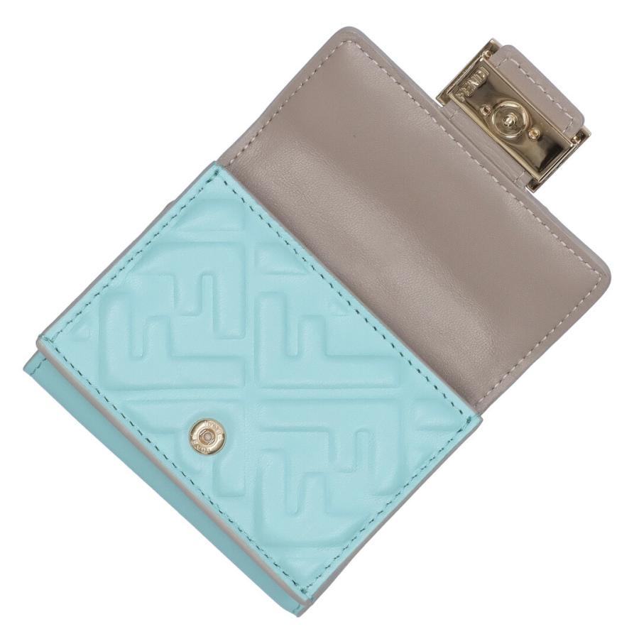 【お取り寄せ】 【並行輸入品】 フェンディ FENDI 折財布 三つ折り財布 BAGUETTE バゲット 8M0395 AT00 F1PQI AQUIPER+TORTORA FFモチーフ マイクロ ライトブルの画像
