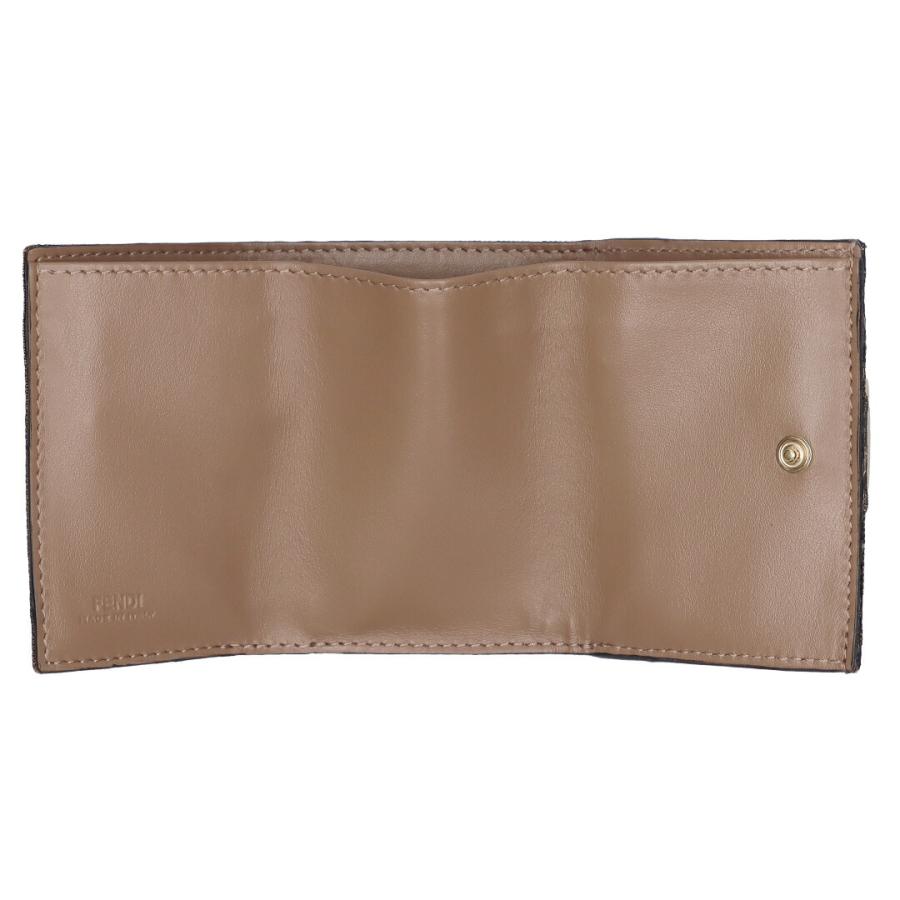 【お取り寄せ】 【並行輸入品】 フェンディ FENDI 折財布 三つ折り財布 BAGUETTE バゲット 8M0395 A98P F0A6E TABACCO+MORO+O.SOFT FFモチーフ マイクロの画像