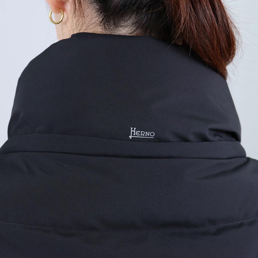 【並行輸入品】 ヘルノ HERNO レディースダウン ダウンジャケット PI002047D 12840 9300 BLACKの画像