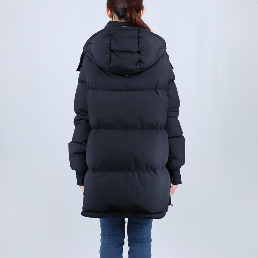 【並行輸入品】 ヘルノ HERNO レディースダウン ダウンジャケット PI002047D 12840 9300 BLACKの画像