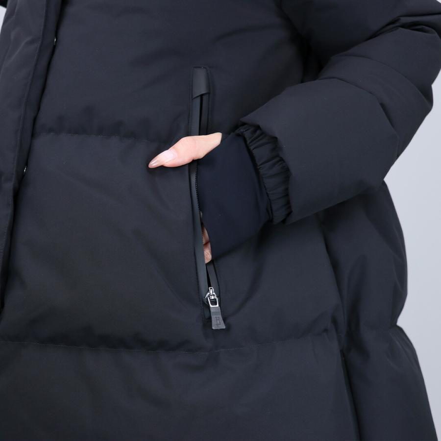 【並行輸入品】 ヘルノ HERNO レディースダウン ダウンジャケット PI002047D 12840 9300 BLACKの画像