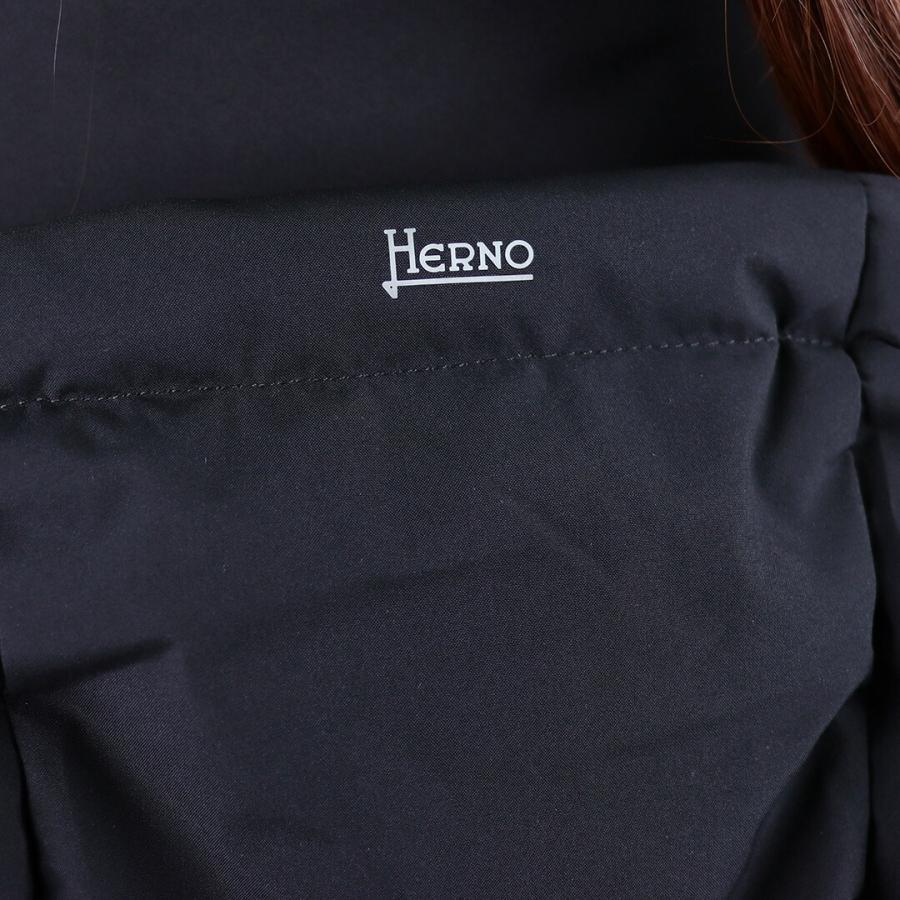 【並行輸入品】 ヘルノ HERNO レディースダウン ダウンジャケット PI002047D 12840 9300 BLACKの画像