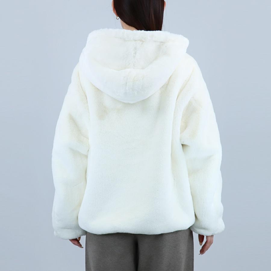 TATRAS ホワイトファーコート フード付き TATRAS ホワイトファーコート フード付き