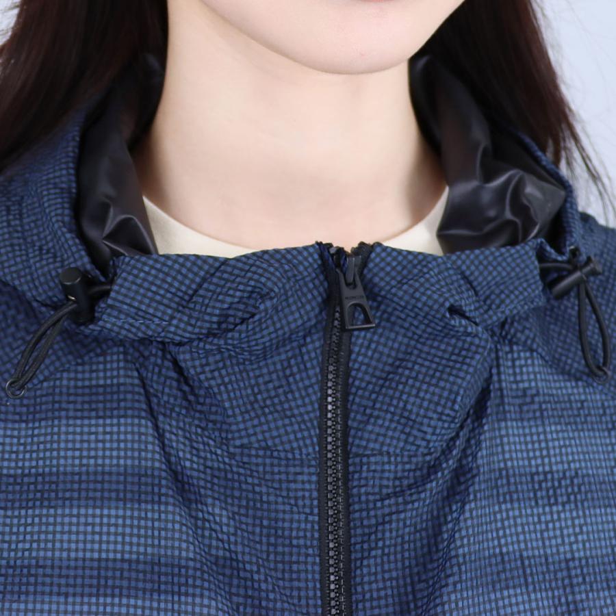 【並行輸入品】 モンクレール MONCLER レディース パーカー ライトアウター ナイロンジャケット EDASIC 1A001 13 599G9 F79の画像