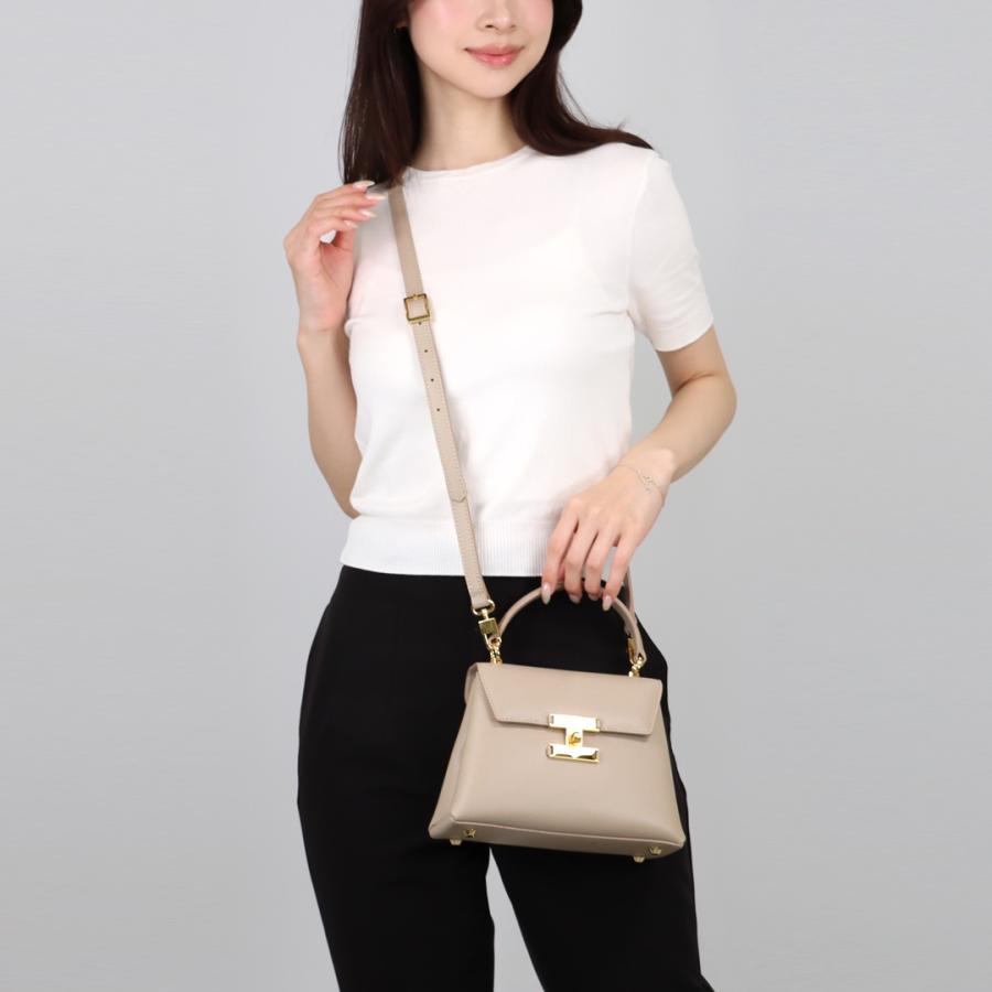 ⭐︎極美品⭐︎ CARBOTTI DIANA カルボッティ　ダイアナ　ハンドバッグ CARBOTTI（カルボッティ） 【並行輸入品】 CARBOTTI 2WAYバッグ DIANA