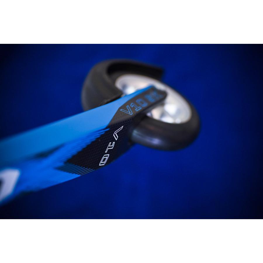 【値段交渉可：送料込】 フォーカード 4KAAD クロスカントリースキー ローラースキー スケーティング SKATE V10 4R60107 【RI7226408972】(26330円)