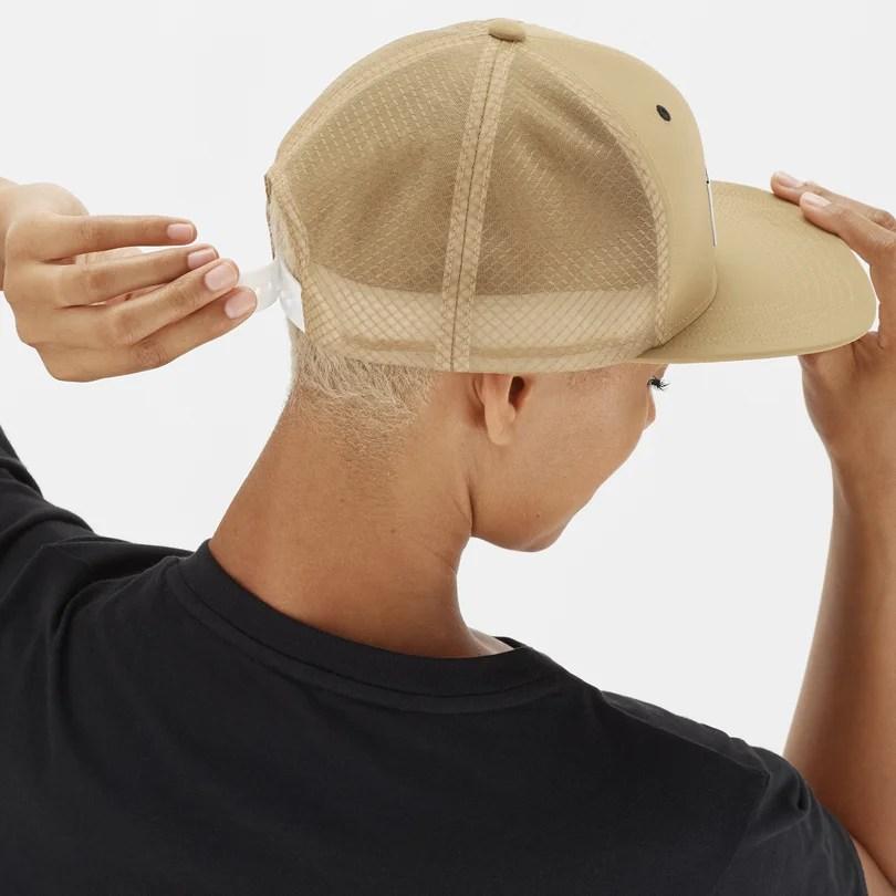 SALOMON（サロモン） SALOMON LC2024700 TRUCKER CURVED CAP カラー