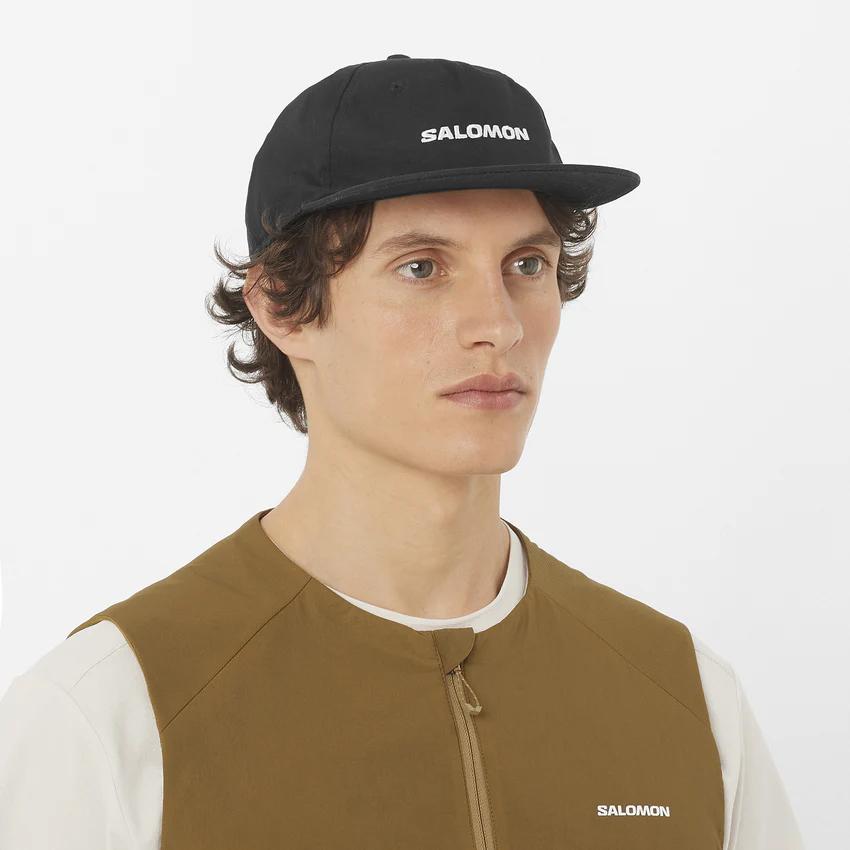 SALOMON（サロモン） SALOMON LC2682900 LOGO FLAT CAP カラーDEEP