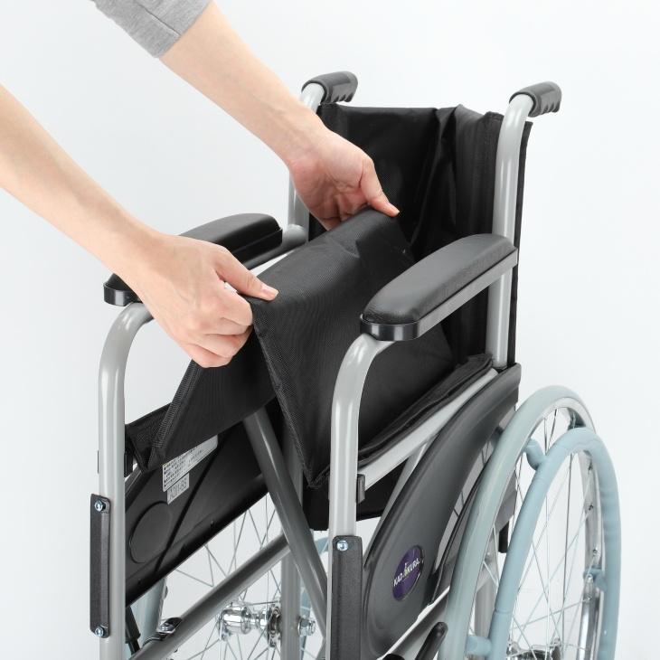 カドクラ アウトレット 車椅子 車いす 車イス 軽量 コンパクト 自走式