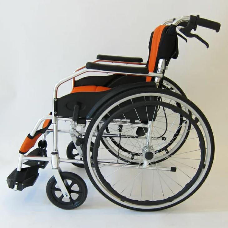 車椅子 軽量 折り畳み カドクラ ProシリーズチャップスDBオレンジ A101-DBAO 自走用 自走介助兼用 ドラムブレーキ :A101-DBAO: カドクラ車椅子 公式ショップ - 通販 - Yahoo!ショッピング 車椅子 軽量 折り畳み カドクラ ProシリーズチャップスDBオレンジ A101-DBAO 自走用 自走介助兼用 ドラムブレーキ :A101-DBAO: カドクラ車椅子 公式ショップ - 通販 - Yahoo!ショッピング