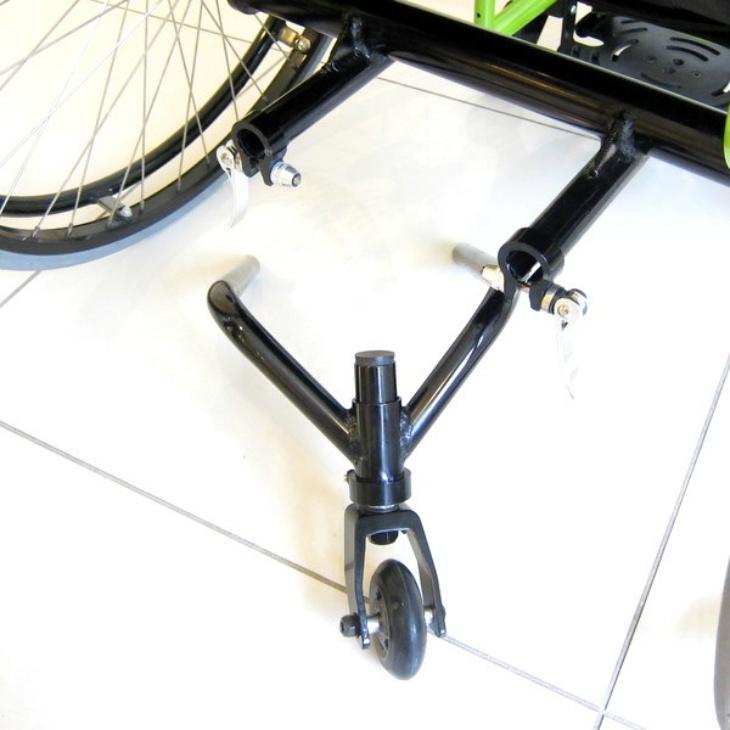 動作確認 車椅子 車いす 車イス 軽量 スポーツ 野球用 ソフトボール用 フロッガー B402-SPT カドクラ Mサイズ 【MYK1626968442】(59280円)