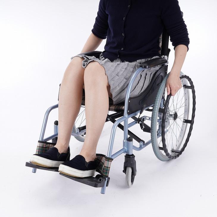 車椅子 軽量 折り畳み コンパクト 低床 スリム 小柄な女性用 キッズ用 ジュニア用 自走式 自走用 介護 ポニーf2 カドクラ F2 カドクラ車椅子 公式ショップ 通販 Yahoo ショッピング
