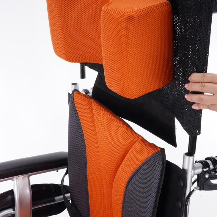 カドクラ 車椅子 車いす 車イス 軽量 コンパクト 介助用