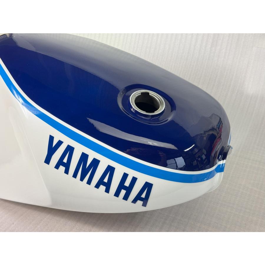 RZ250R/350R用 塗装済みガソリンタンク RZ250RRカラー(青)新品 RZ250R/350R用 塗装済みガソリンタンク RZ250RRカラー(青)新品
