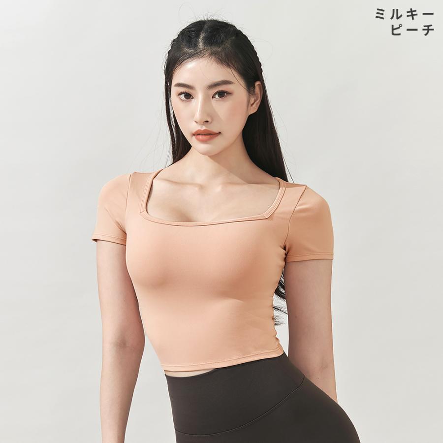 ヨガトップス ヨガウェア トップス 半袖 Tシャツ クロップド丈 ブラ