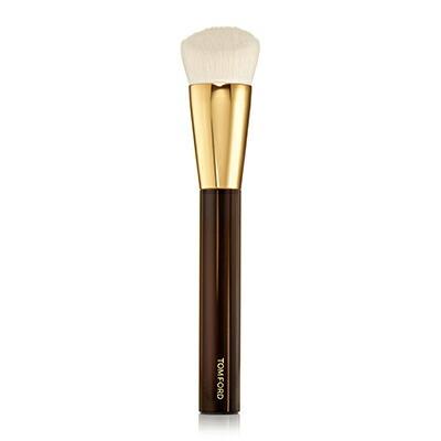 珍しい Tom Ford Beautyトム フォード シェイド アンド イルミネイト ファンデーション ブラシ 2 5 シャンシャン堂 通販 Yahoo ショッピング 最適な材料 Lorinser Com Pl